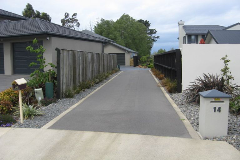Photo of property in 16 Janal Place, Northwood, Christchurch, 8051