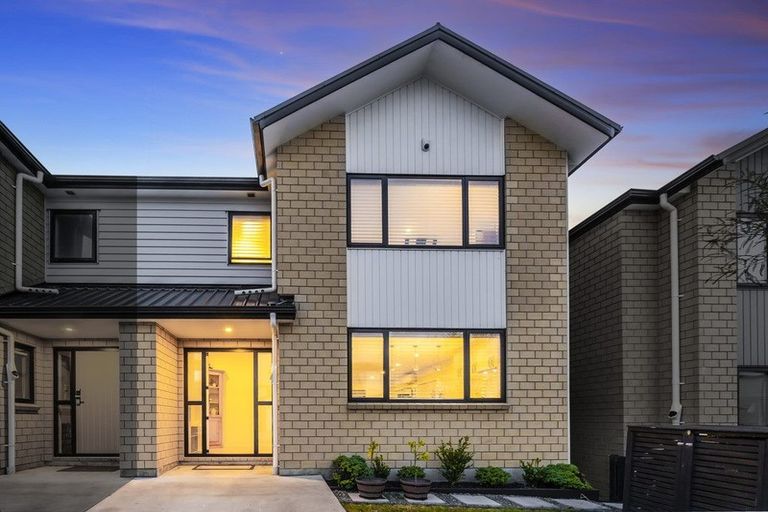 Photo of property in 26 Kearns Drive, Hobsonville, Auckland, 0616