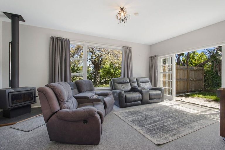 Photo of property in 12 Carisbrooke Street, Katikati, 3129