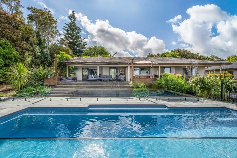 Photo of property in 339 Redoubt Road, Totara Park, Auckland, 2019