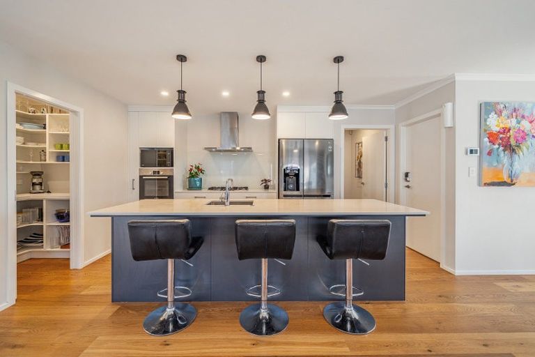 Photo of property in 17 Waitaria Terrace, Aotea, Porirua, 5024
