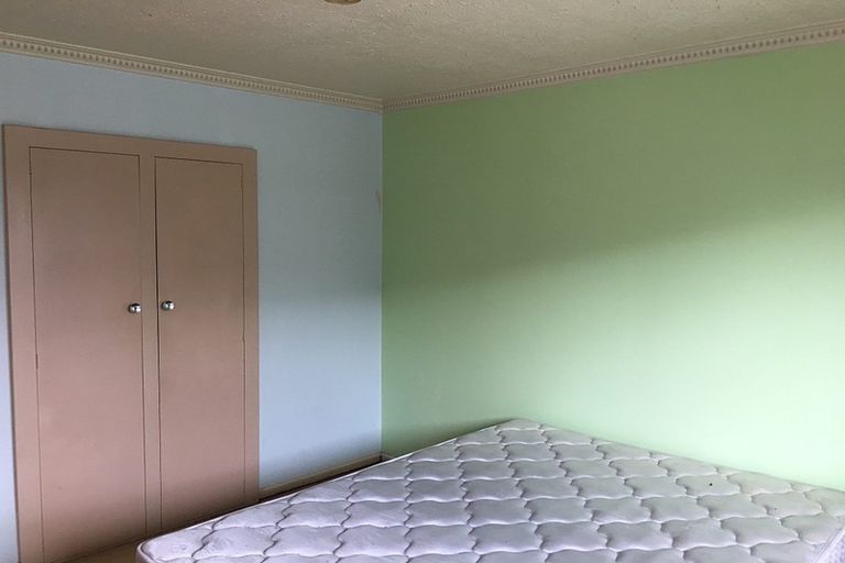 Photo of property in 19 Parker Street, Hornby, Christchurch, 8042