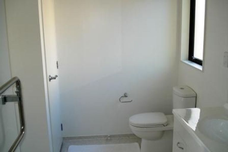 Photo of property in 3 Nadine Place, Mangere Bridge, Auckland, 2022