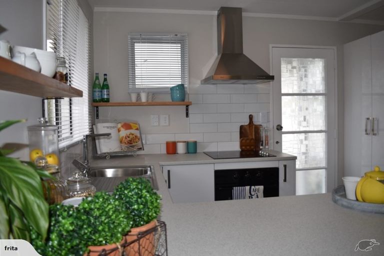 Photo of property in 39a Michael Road, Paraparaumu Beach, Paraparaumu, 5032