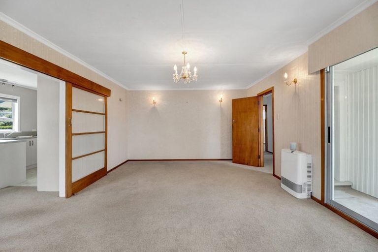 Photo of property in 8 Lydford Place, Spotswood, New Plymouth, 4310