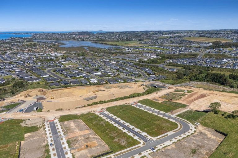 Photo of property in 2 Kopu Road, Orewa, 0931