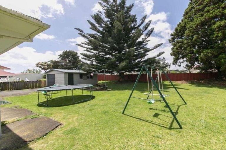 Photo of property in 13 Cape Road, Mangere, Auckland, 2022