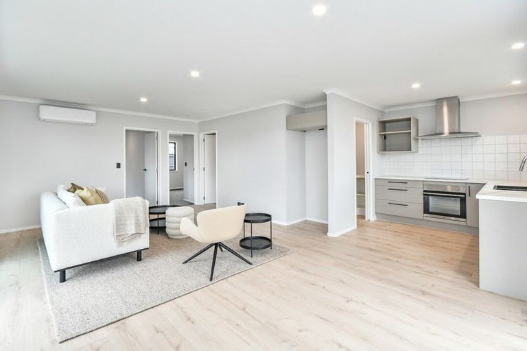 Photo of property in 33 Booker Drive, Tuakau, 2121