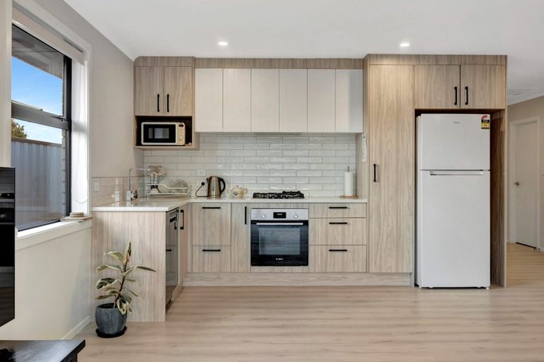 Photo of property in 2u2 Grange Avenue, Nawton, Hamilton, 3200