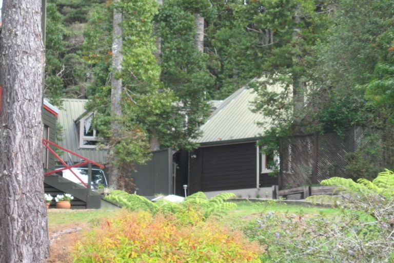 Photo of property in 38 Daffodil Street, Titirangi, Auckland, 0604