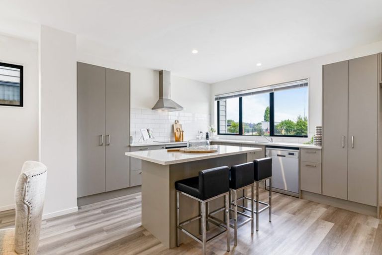 Photo of property in 182 Walters Road, Takanini, 2110