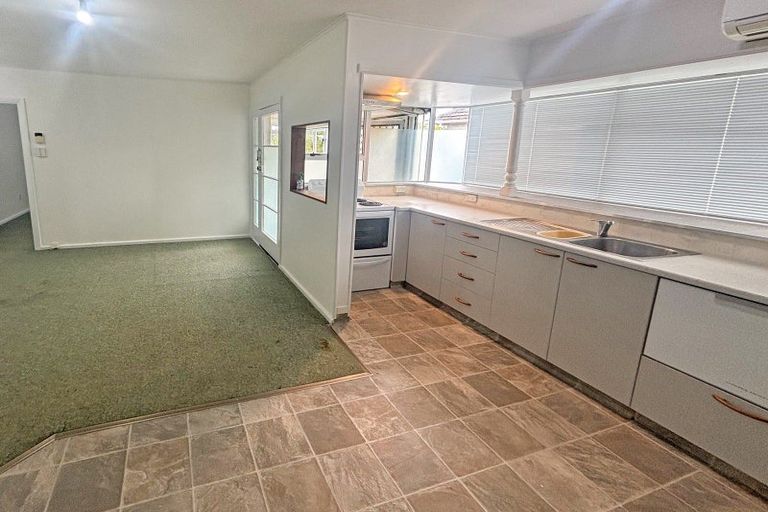 Photo of property in 7 Brockenhurst Street, Aranui, Christchurch, 8061