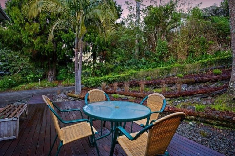 Photo of property in 83a Colwill Road, Massey, Auckland, 0614