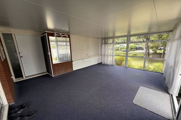 Photo of property in 30 Meadway, Sunnyhills, Auckland, 2010