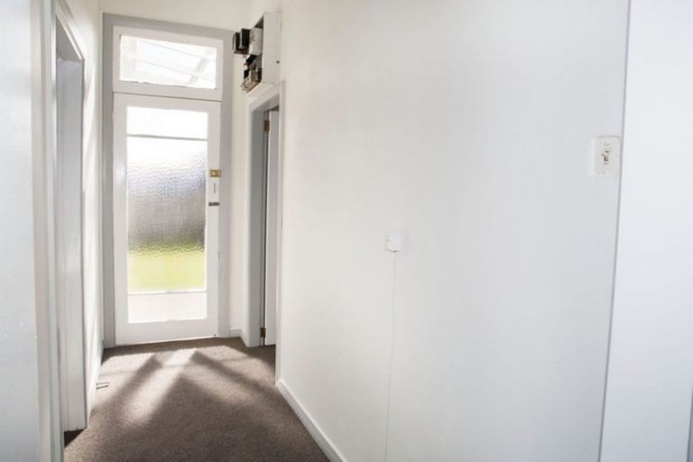 Photo of property in 50 Burns Street, Dannevirke, 4930