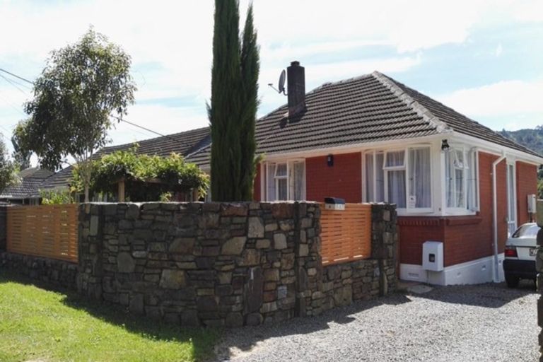 Photo of property in 6 Logie Street, Stokes Valley, Lower Hutt, 5019