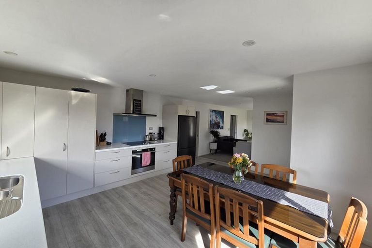 Photo of property in 411a Bower Avenue, Parklands, Christchurch, 8083