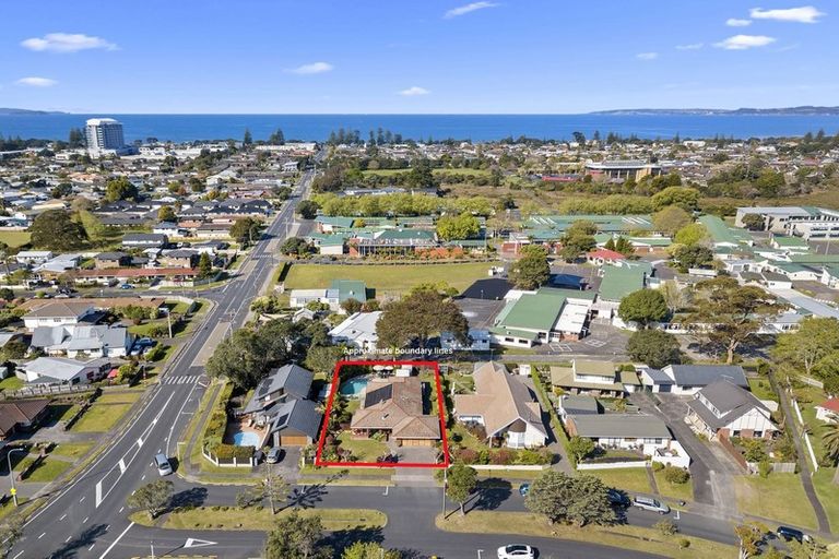 Photo of property in 3 Maygrove Drive, Orewa, 0931