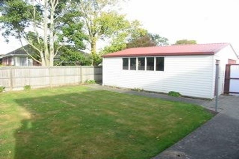 Photo of property in 8 Whitehall Street, Mairehau, Christchurch, 8013