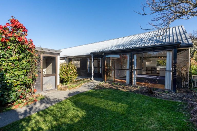 Photo of property in 3 Hawea Place, Mairehau, Christchurch, 8052