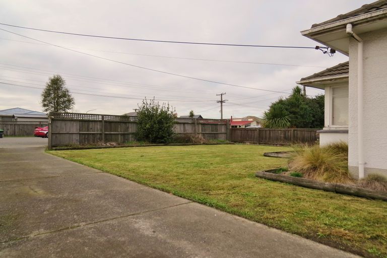 Photo of property in 42 Brynley Street, Hornby, Christchurch, 8042