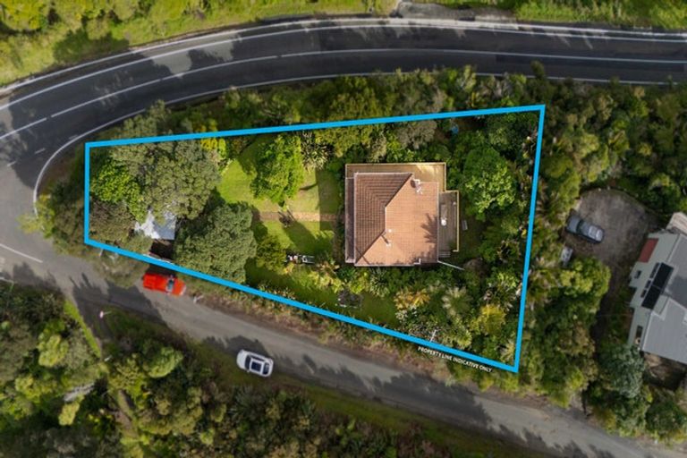 Photo of property in 41 Te Henga Road, Waitakere, Henderson, 0781