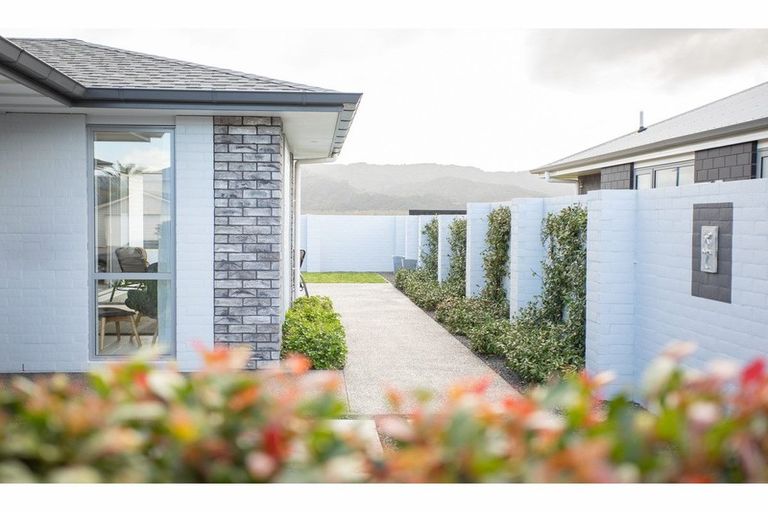 Photo of property in 87 Kupe Drive, Whitianga, 3510