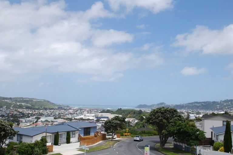 Photo of property in 11/32u Akaroa Drive, Maupuia, Wellington, 6022