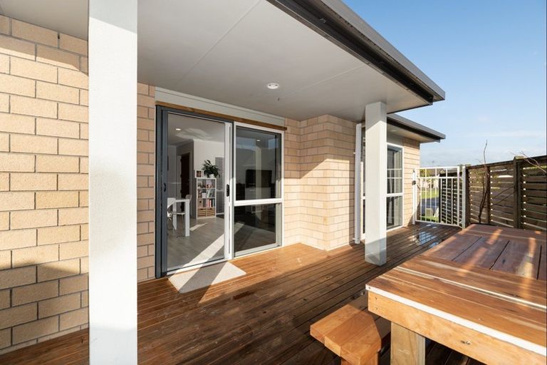 Photo of property in 6/100 Millers Road, Brookfield, Tauranga, 3110