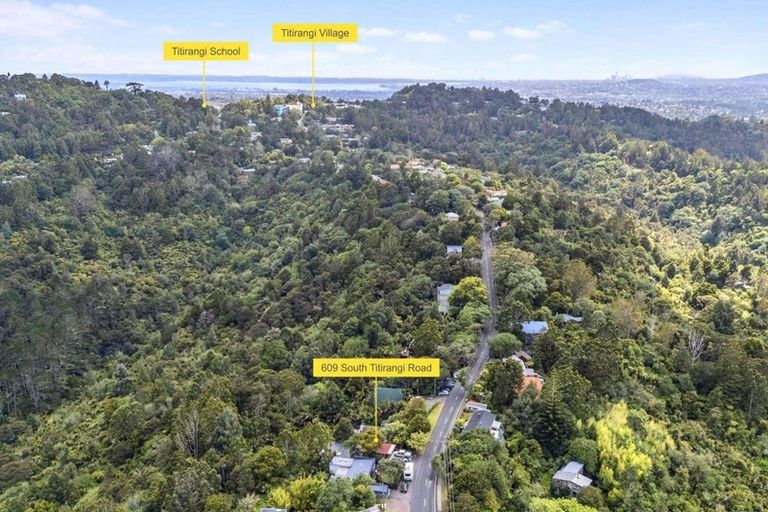Photo of property in 609 South Titirangi Road, Titirangi, Auckland, 0604