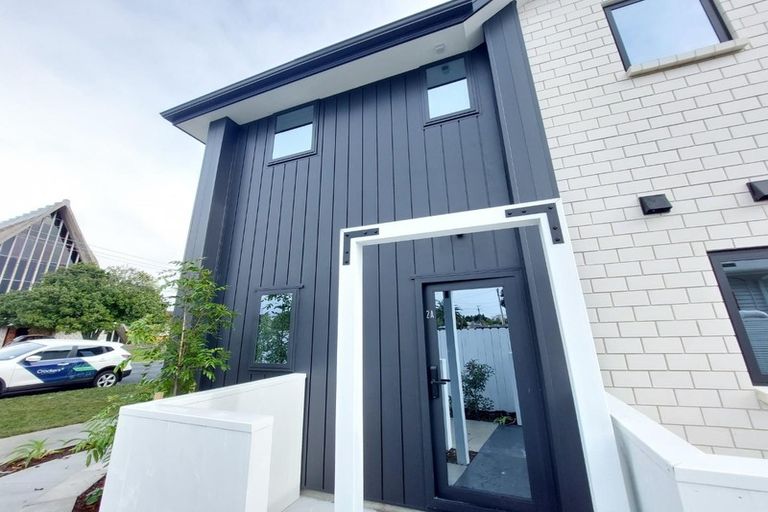 Photo of property in 2/87 Taikata Road, Te Atatu Peninsula, Auckland, 0610