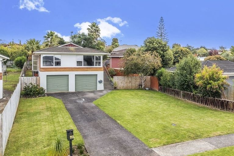 Photo of property in 29 Pooley Street, Pakuranga Heights, Auckland, 2010