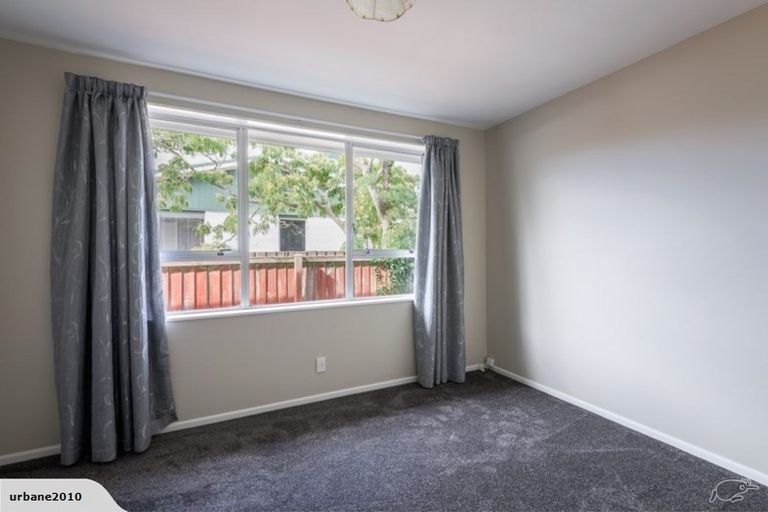 Photo of property in 4 Lamorna Road, Parklands, Christchurch, 8083