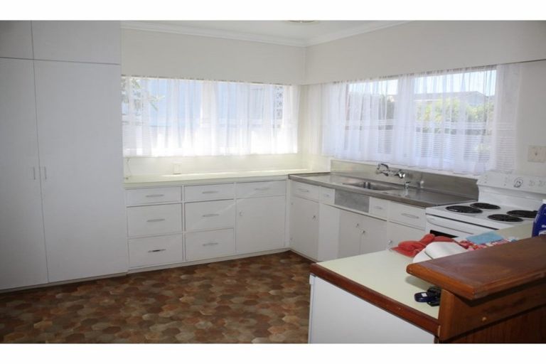 Photo of property in 12 Harbour View Road, Onerahi, Whangarei, 0110