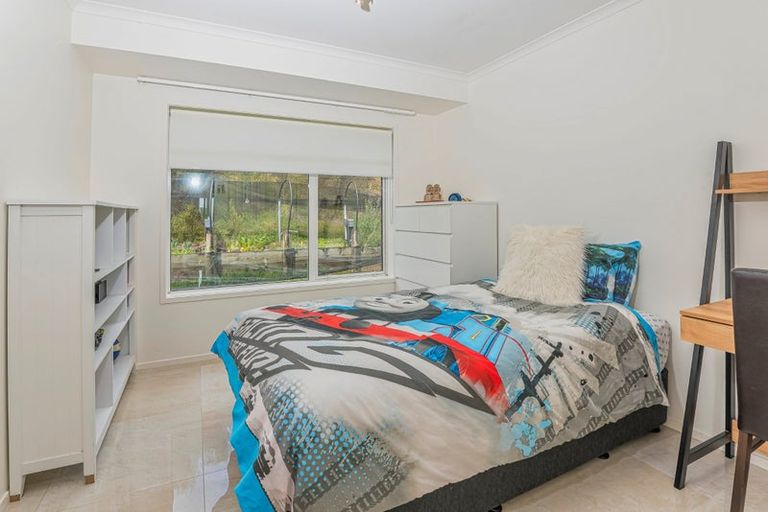 Photo of property in 66 Manuka Grove, Helensville, 0875