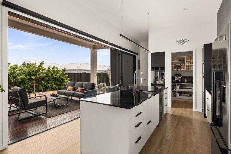 Photo of property in 7 Rich Rise, Havelock North, 4130