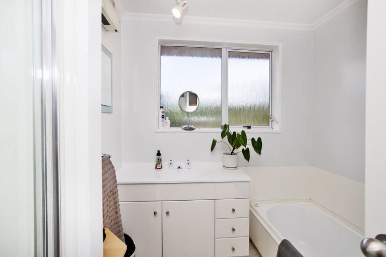 Photo of property in 274 West Plains School Road, West Plains, Invercargill, 9874