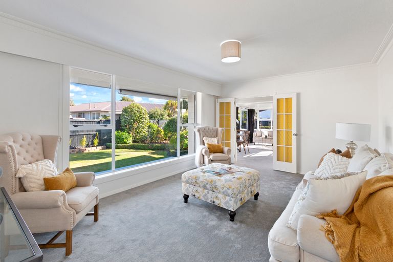 Photo of property in 40 Harrowdale Drive, Avonhead, Christchurch, 8042