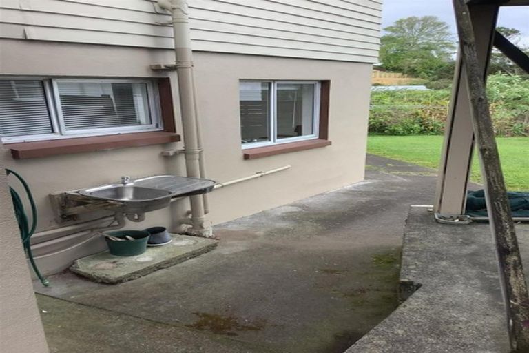 Photo of property in 23 Flaxdale Street, Birkdale, Auckland, 0626