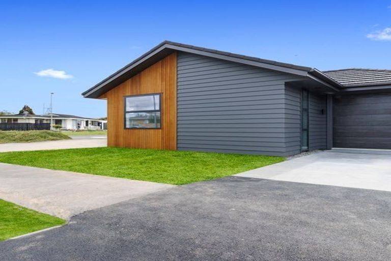 Photo of property in 67u1 Saint Andrews Terrace, Saint Andrews, Hamilton, 3200