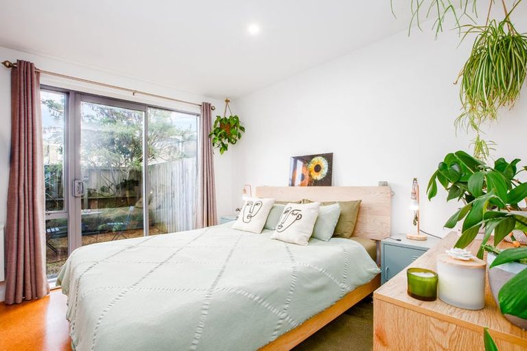 Photo of property in 18/31 Princess Terrace, Newtown, Wellington, 6021