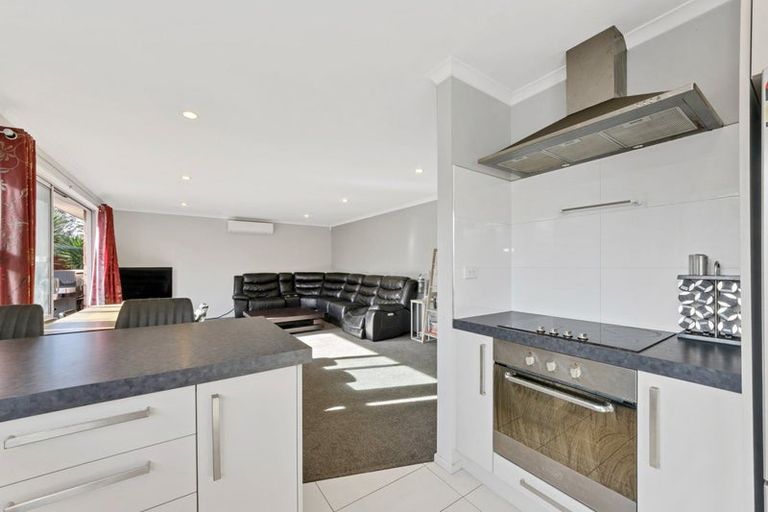 Photo of property in 86b Tilford Street, Woolston, Christchurch, 8062