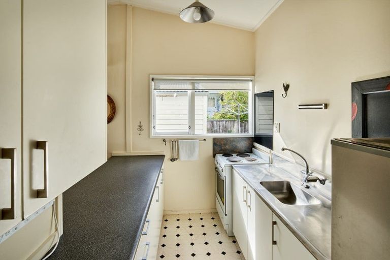 Photo of property in 7a Helvetia Grove, Naenae, Lower Hutt, 5011