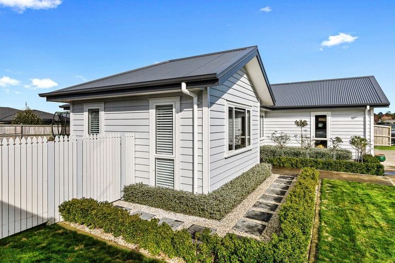 Photo of property in 3 Parkgrove Crescent, Pokeno, 2402
