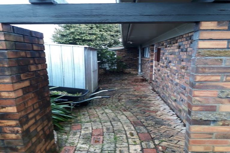 Photo of property in 7 Moloney Terrace, Pukekohe, 2120