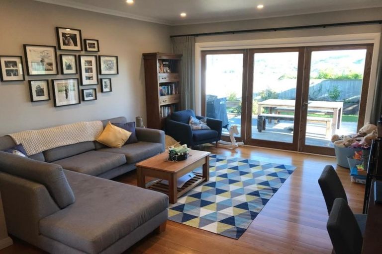 Photo of property in 5 Chapman Street, Johnsonville, Wellington, 6037