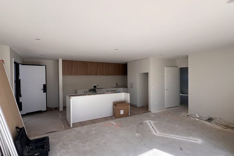 Photo of property in 18 Naduru Lane, Wigram, Christchurch, 8025