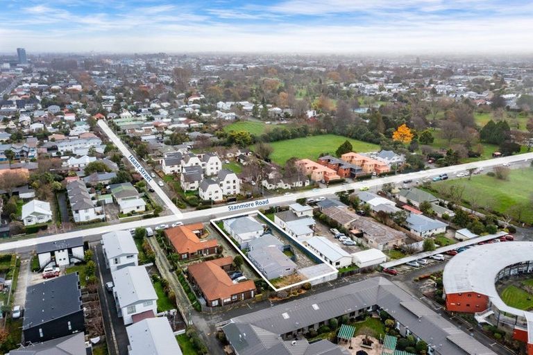 Photo of property in 2/150 Stanmore Road, Linwood, Christchurch, 8011