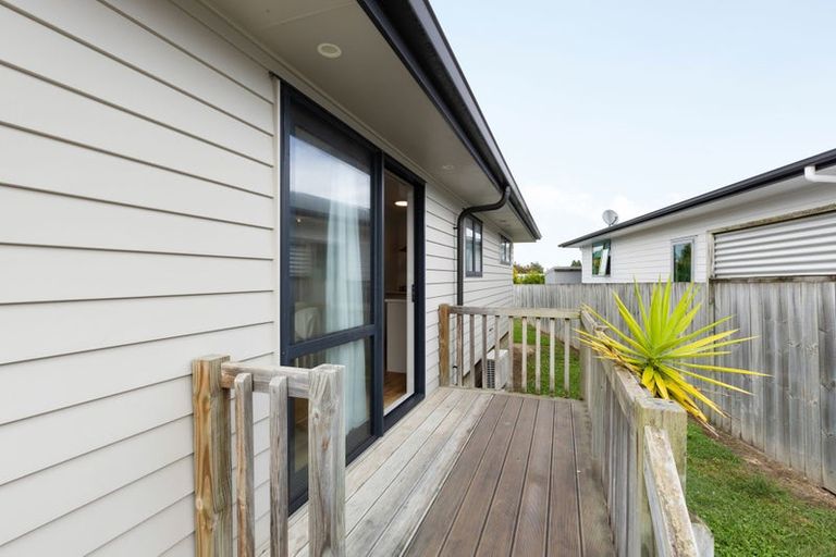 Photo of property in 27 Collins Road, Melville, Hamilton, 3206