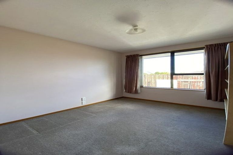 Photo of property in 51 Ben Nevis Drive, Broomfield, Christchurch, 8042